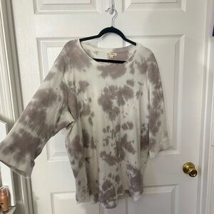 Tie-Dye Long Sleeve Top